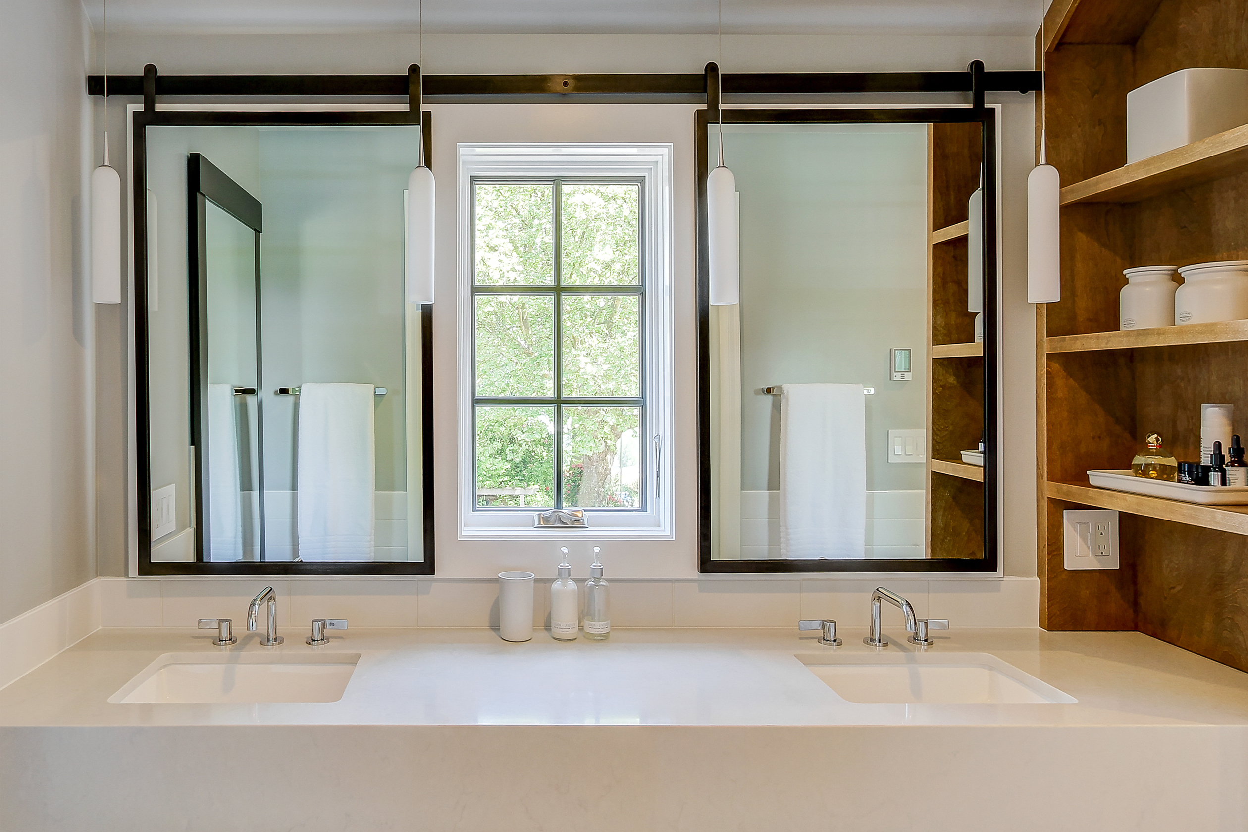 5x10 Bathroom Layout Double Vanity